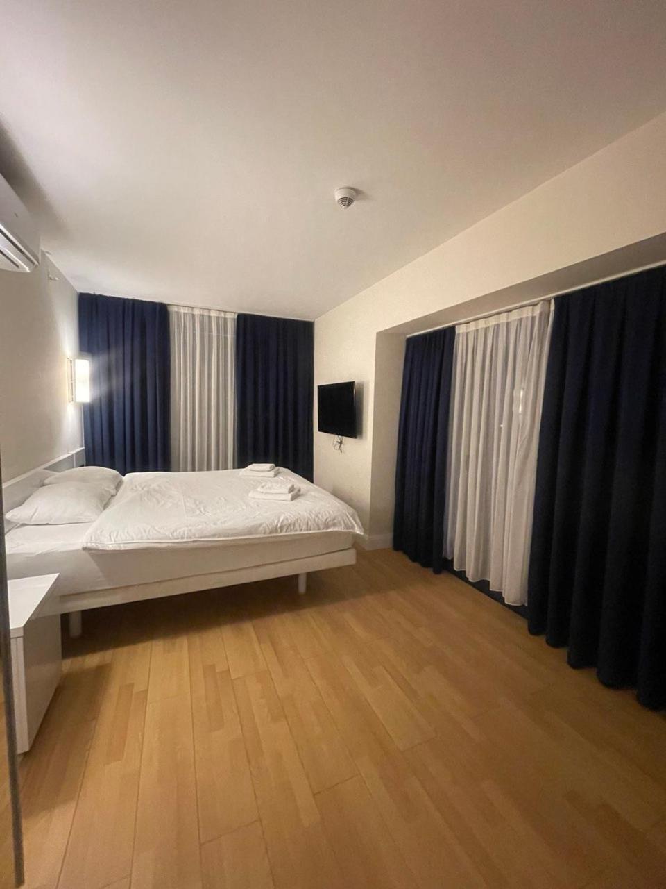 Orbi City Panorama Towers Hotel บาทูมิ ภายนอก รูปภาพ